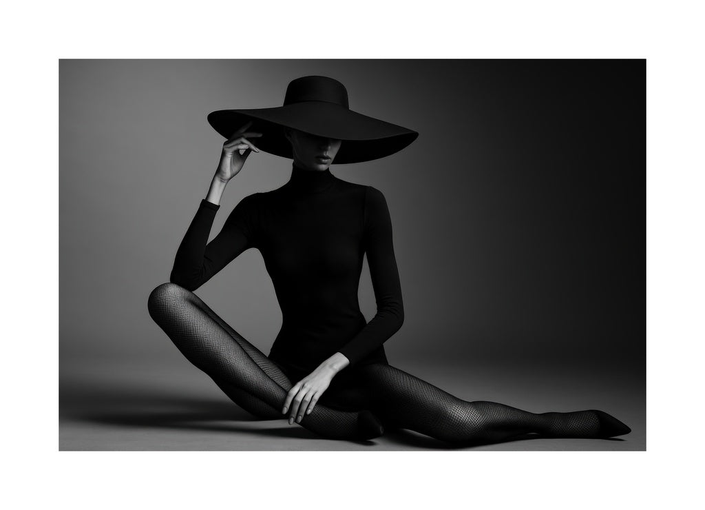 Monochrome Fashion Mystery II affisch med passepartout.